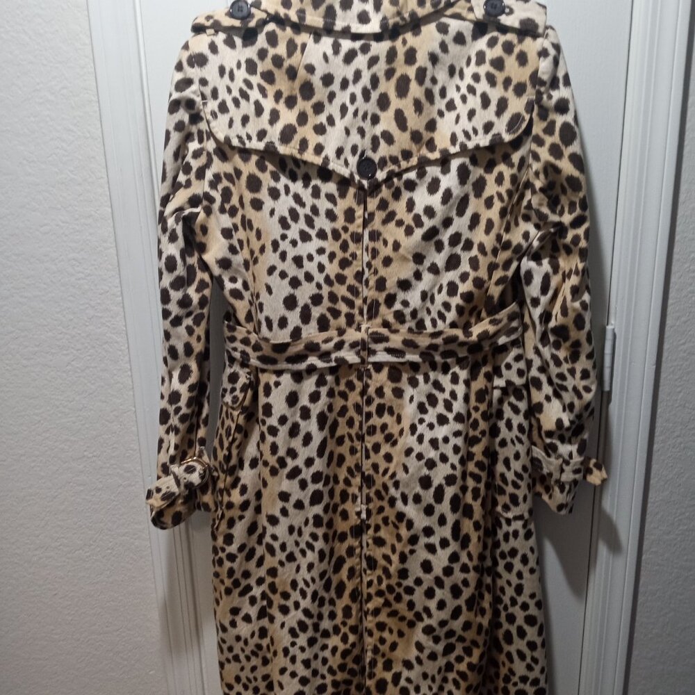 L.A.M.B Vint Trenchcoat - Picture 6 of 10